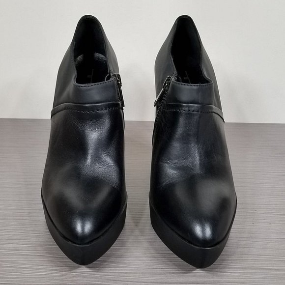 Tiff Platform Pump, Black Leather, Womens Size 9 / 39 - Picture 2 of 10